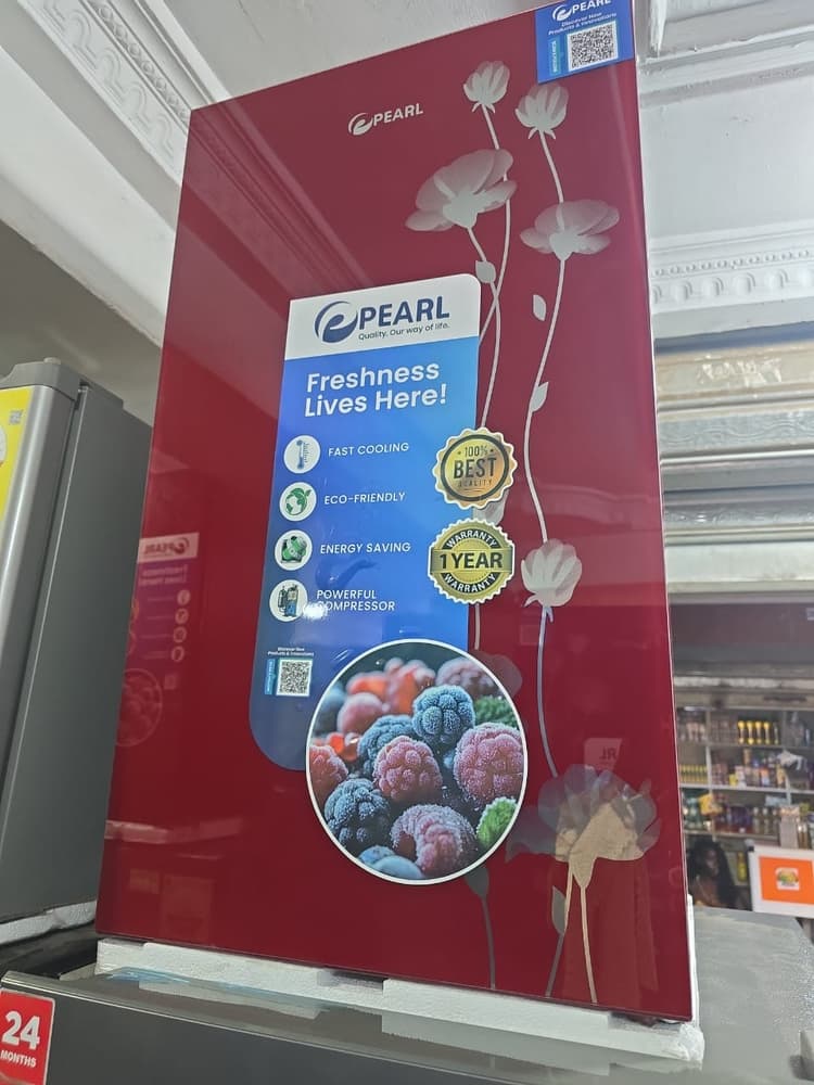 Pearl table top Fridge - Image 1