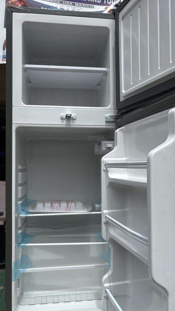 Pearl double door fridge - Image 1